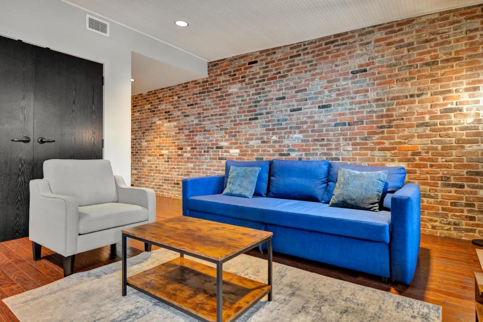 Apartment Ideal Spot Near 4th Street Live & Local Dining Louisville